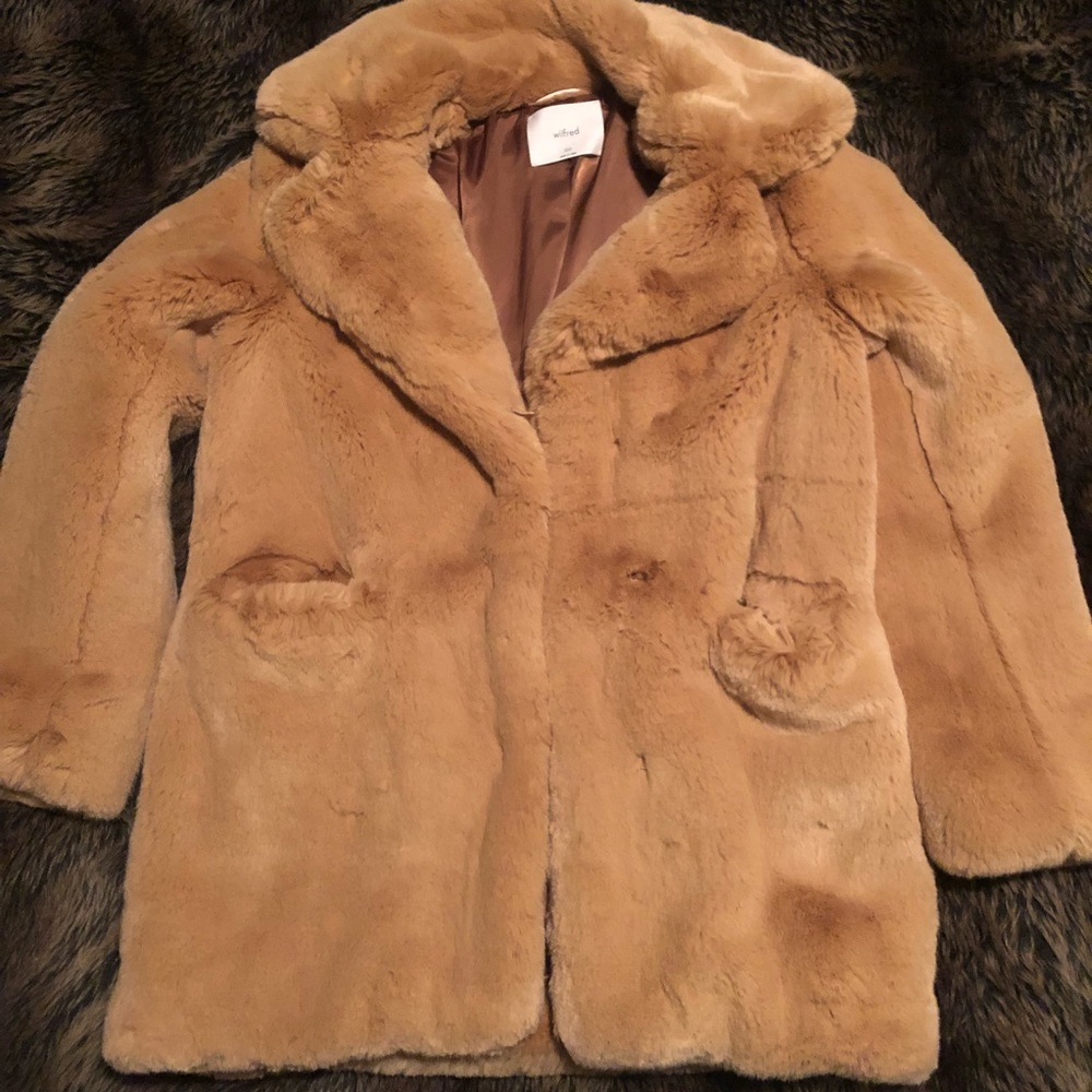 Aritzia faux fur coat